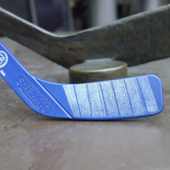 Montreal Canadiens Sherwood Made in U.S.A. Mini Plastic Hockey Stick - Picture 7 of 12